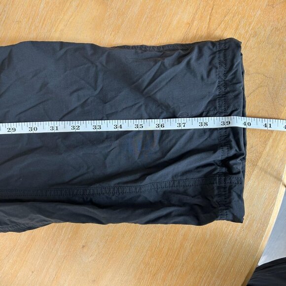 LL Bean Pants Womens 18 Black Nylon Spandex Stretch Outdoor Hiking Zip Pockets - Picture 10 of 12